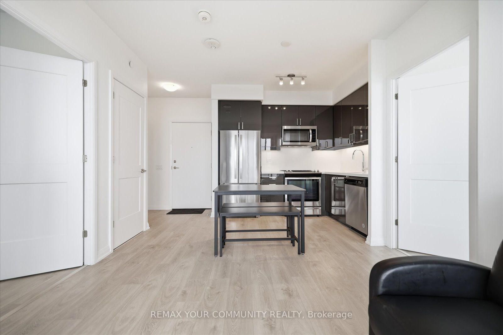 7895 Jane Street • #2214 • Vaughan, ON photo 11