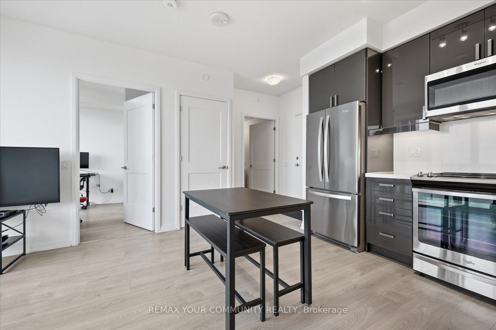 7895 Jane Street • #2214 • Vaughan, ON photo 12