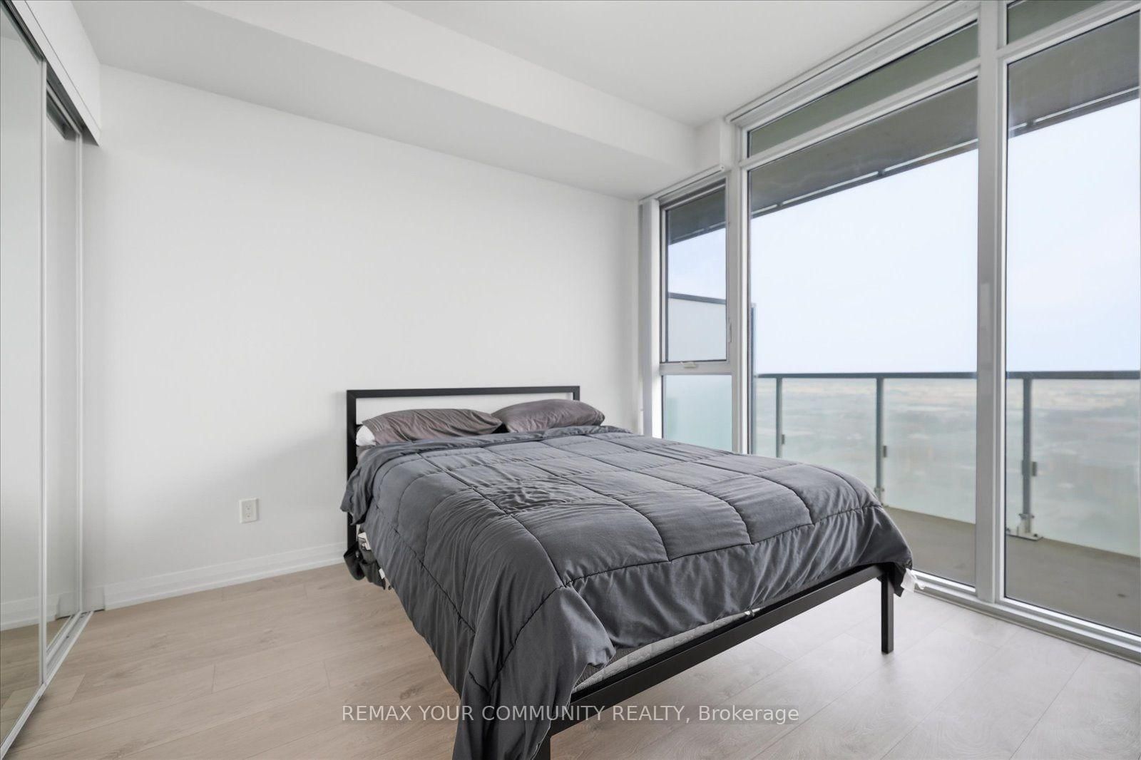 7895 Jane Street • #2214 • Vaughan, ON photo 13