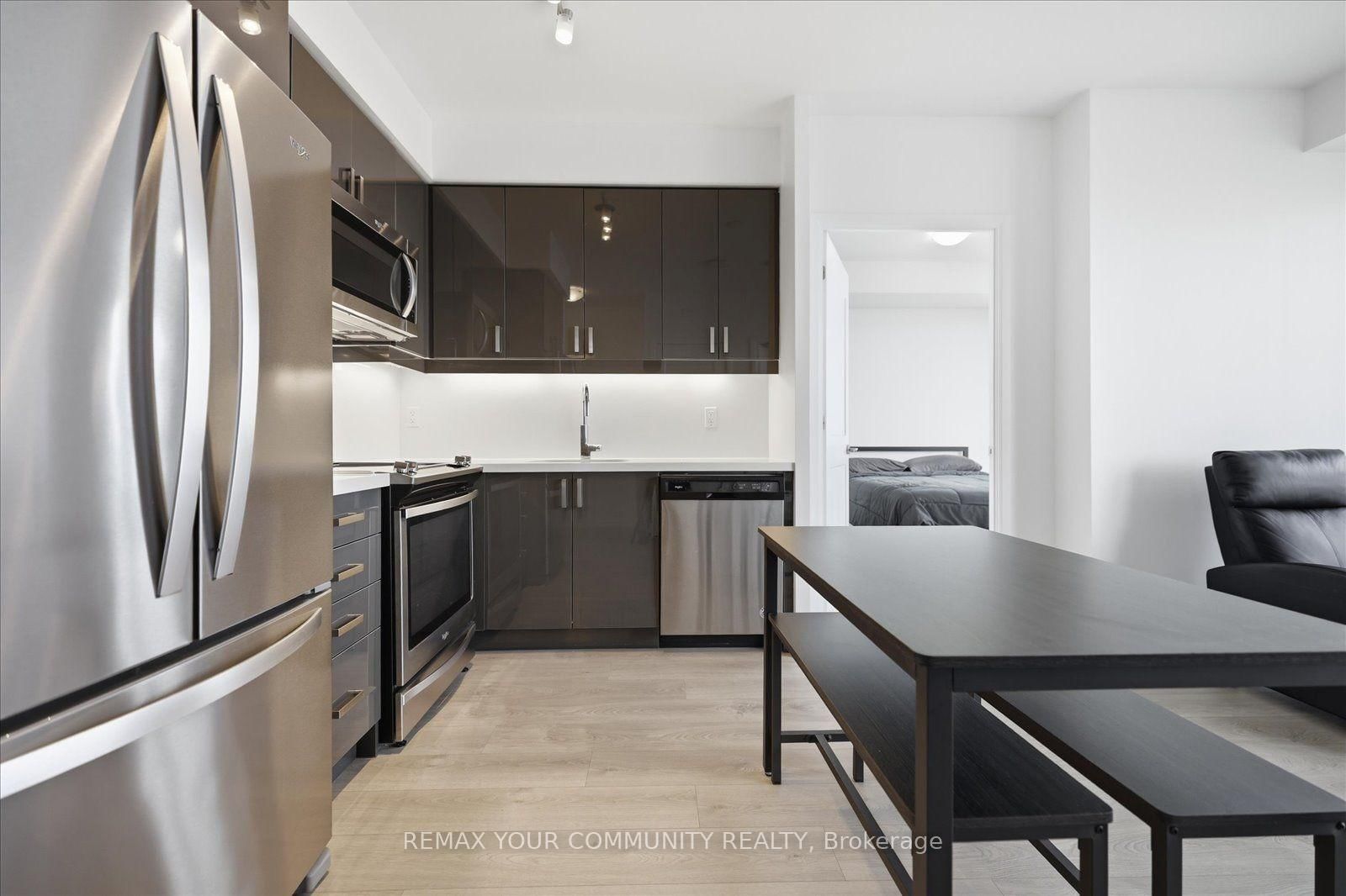 7895 Jane Street • #2214 • Vaughan, ON photo 16