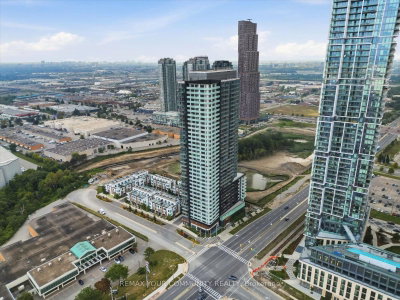 7895 Jane Street • #2214 • Vaughan, ON photo 4