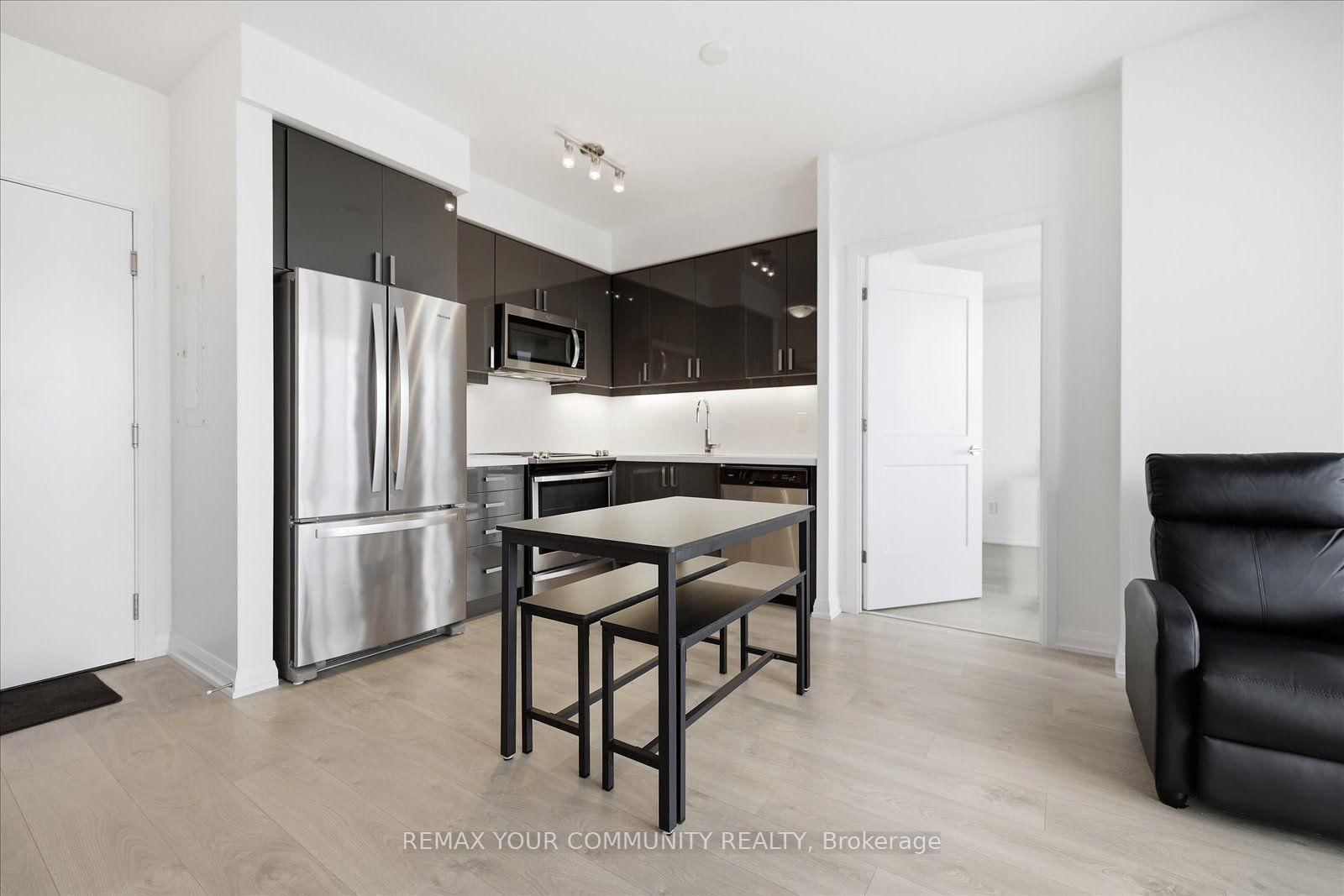 7895 Jane Street • #2214 • Vaughan, ON photo 9