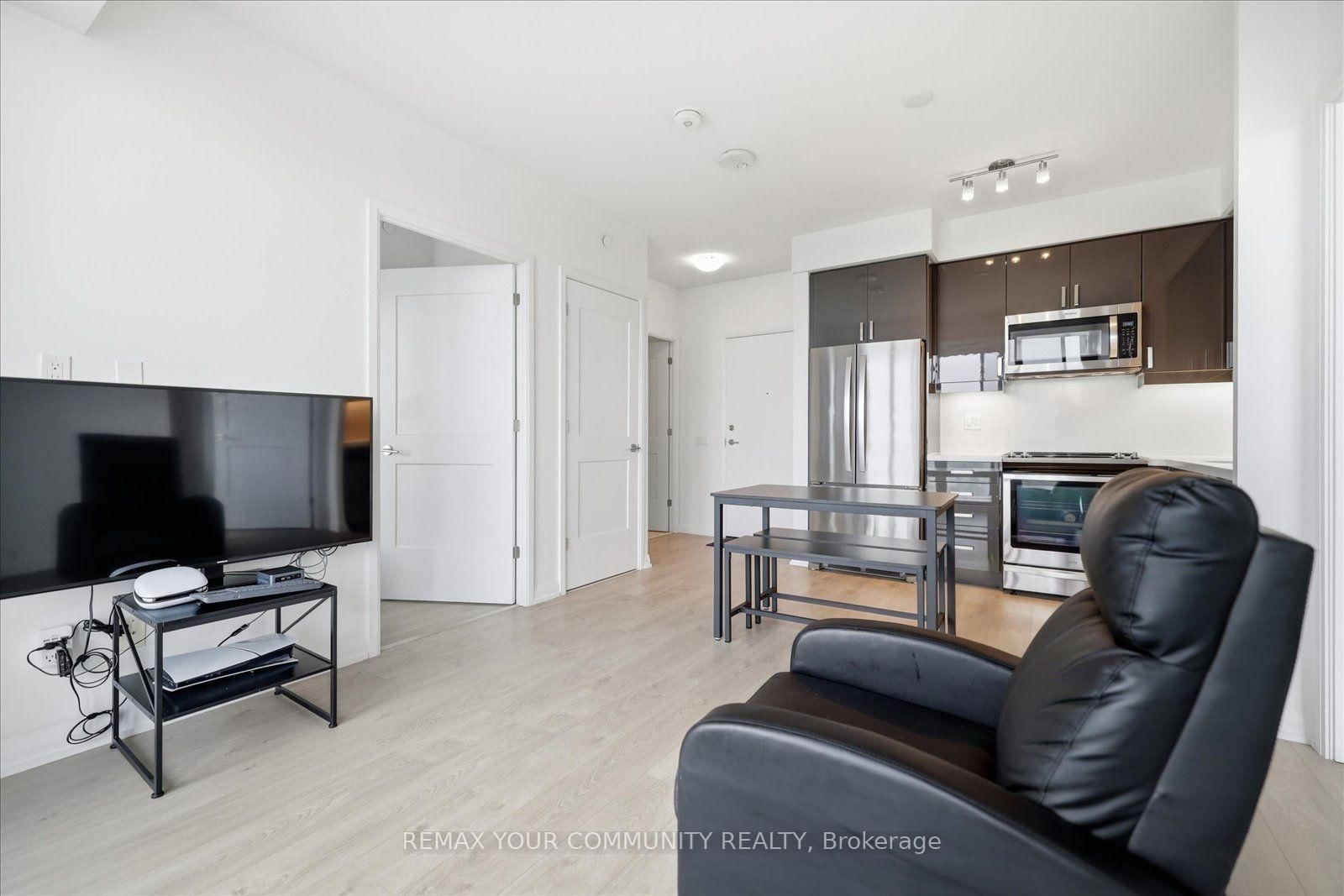 7895 Jane Street • #2214 • Vaughan, ON photo 10