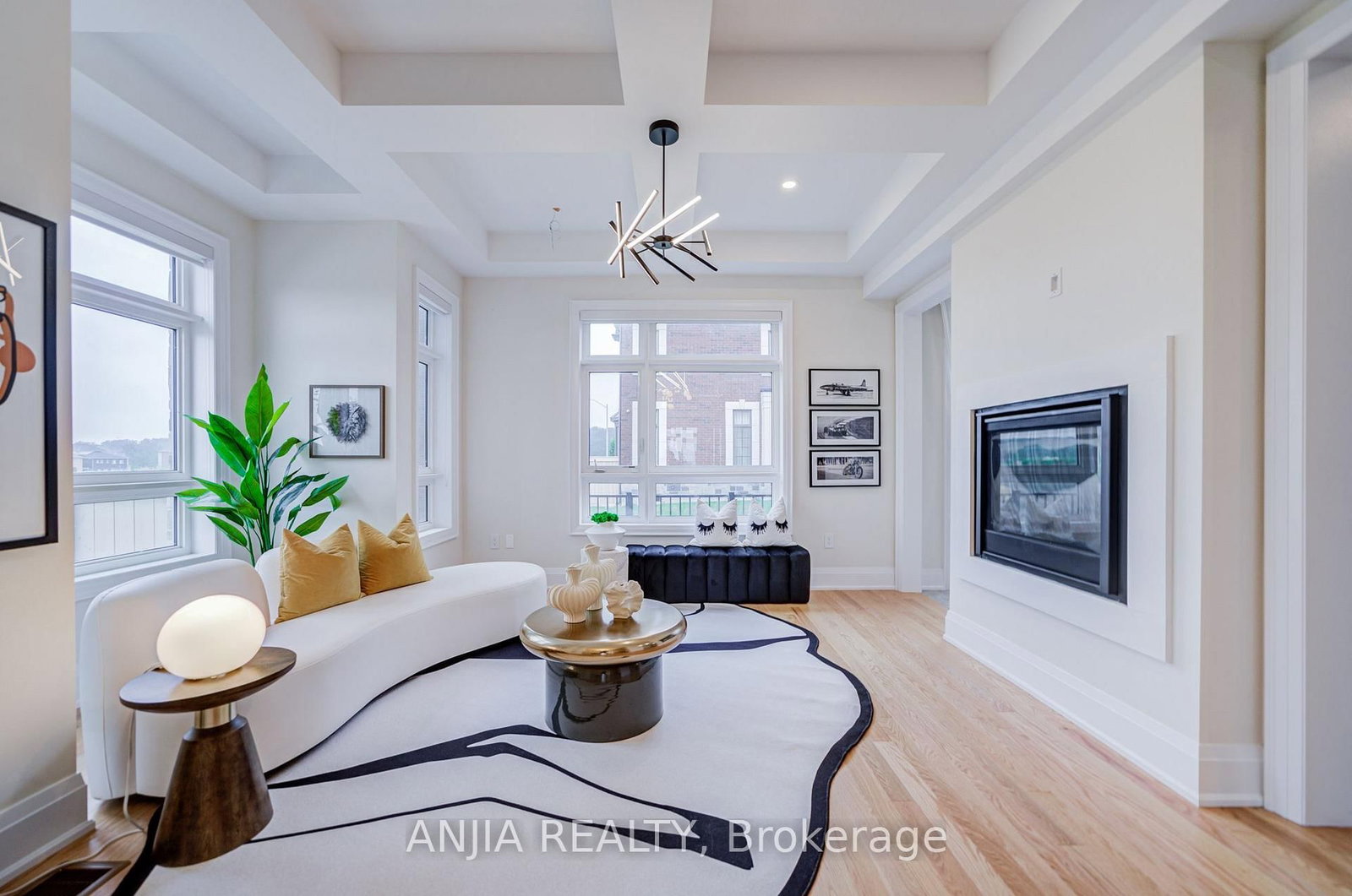 80 William Logan Drive • Richmond Hill, ON photo 13
