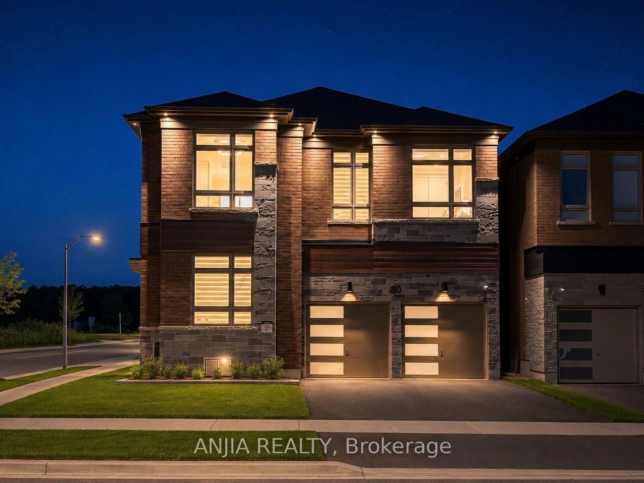 80 William Logan Drive • Richmond Hill, ON photo 5