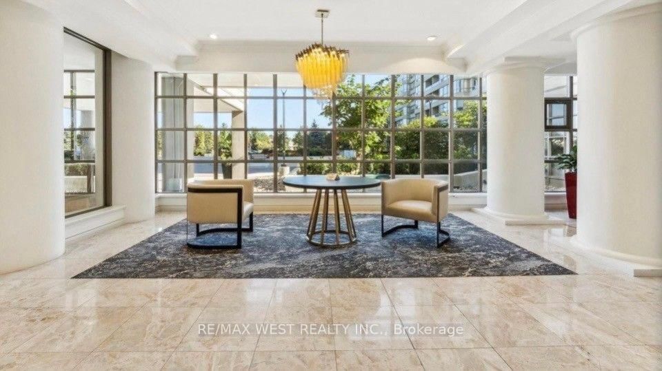 7 Townsgate Drive • #1408 • Vaughan, ON photo 1