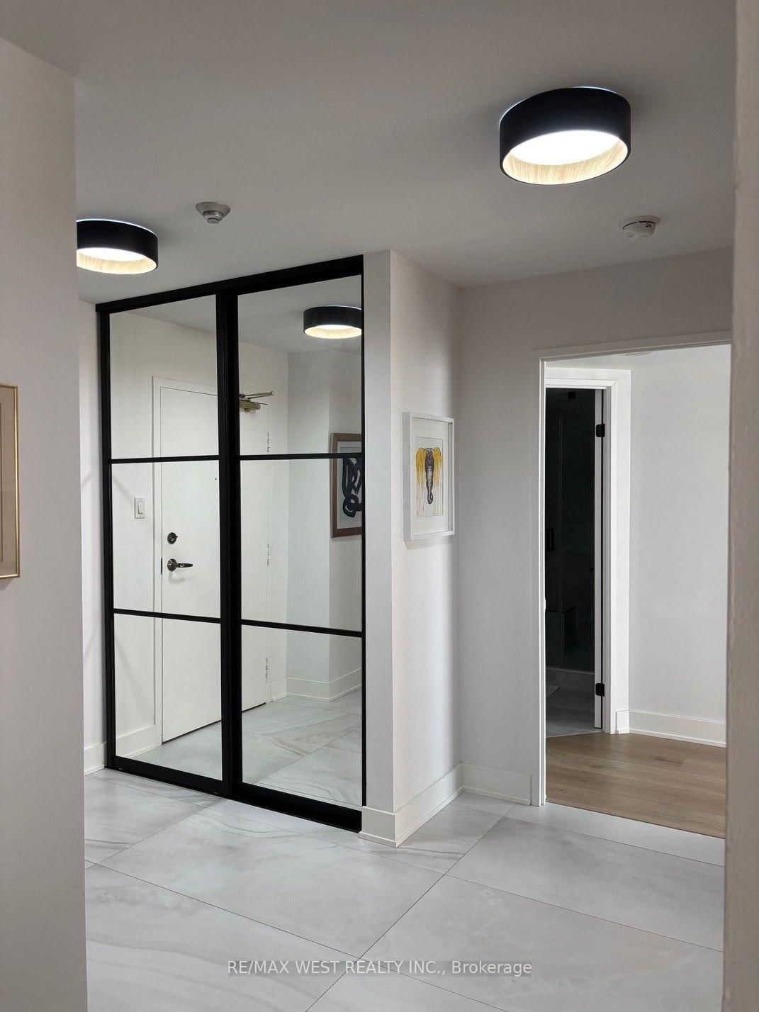 7 Townsgate Drive • #1408 • Vaughan, ON photo 25