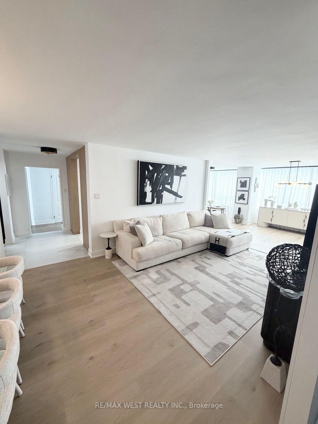 7 Townsgate Drive • #1408 • Vaughan, ON photo 31
