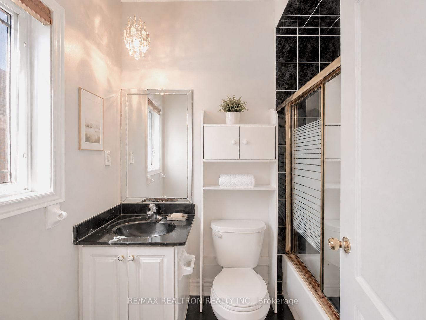 36 Fern Avenue • Richmond Hill, ON photo 32