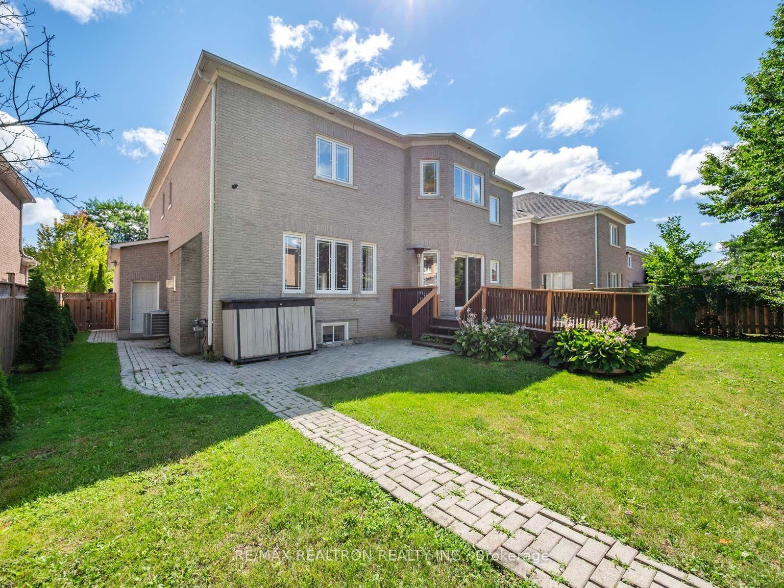 36 Fern Avenue • Richmond Hill, ON photo 45