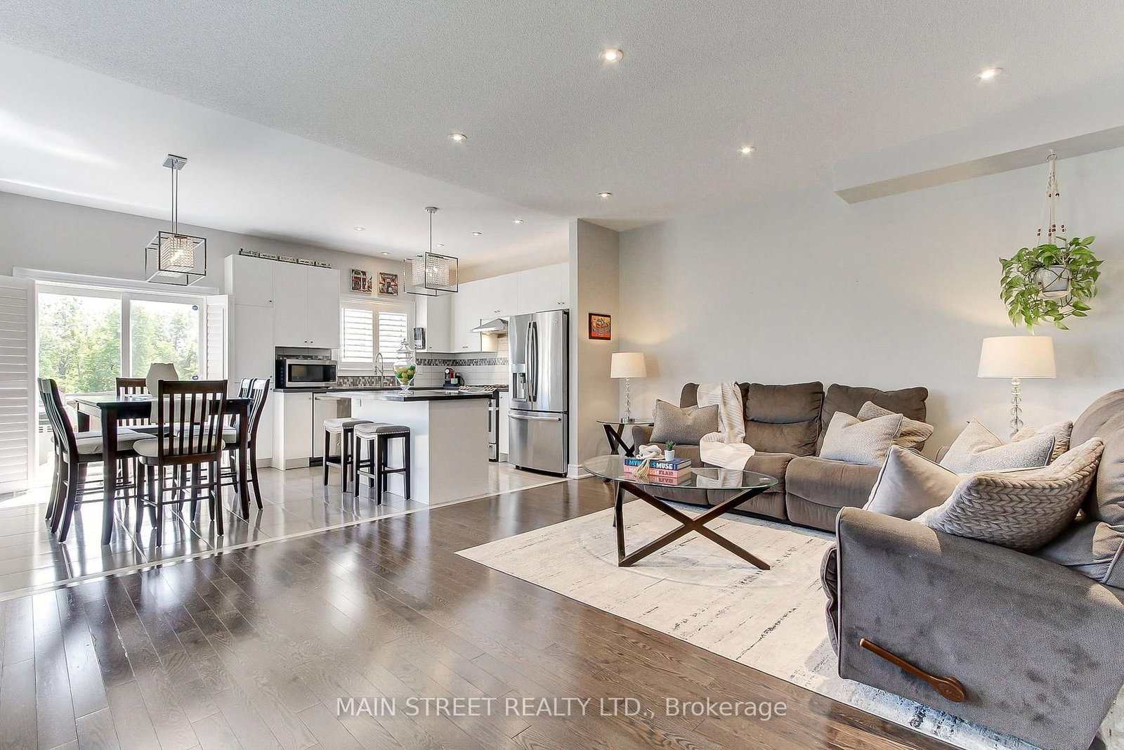 1259 Bardeau Street • Innisfil, ON photo 11