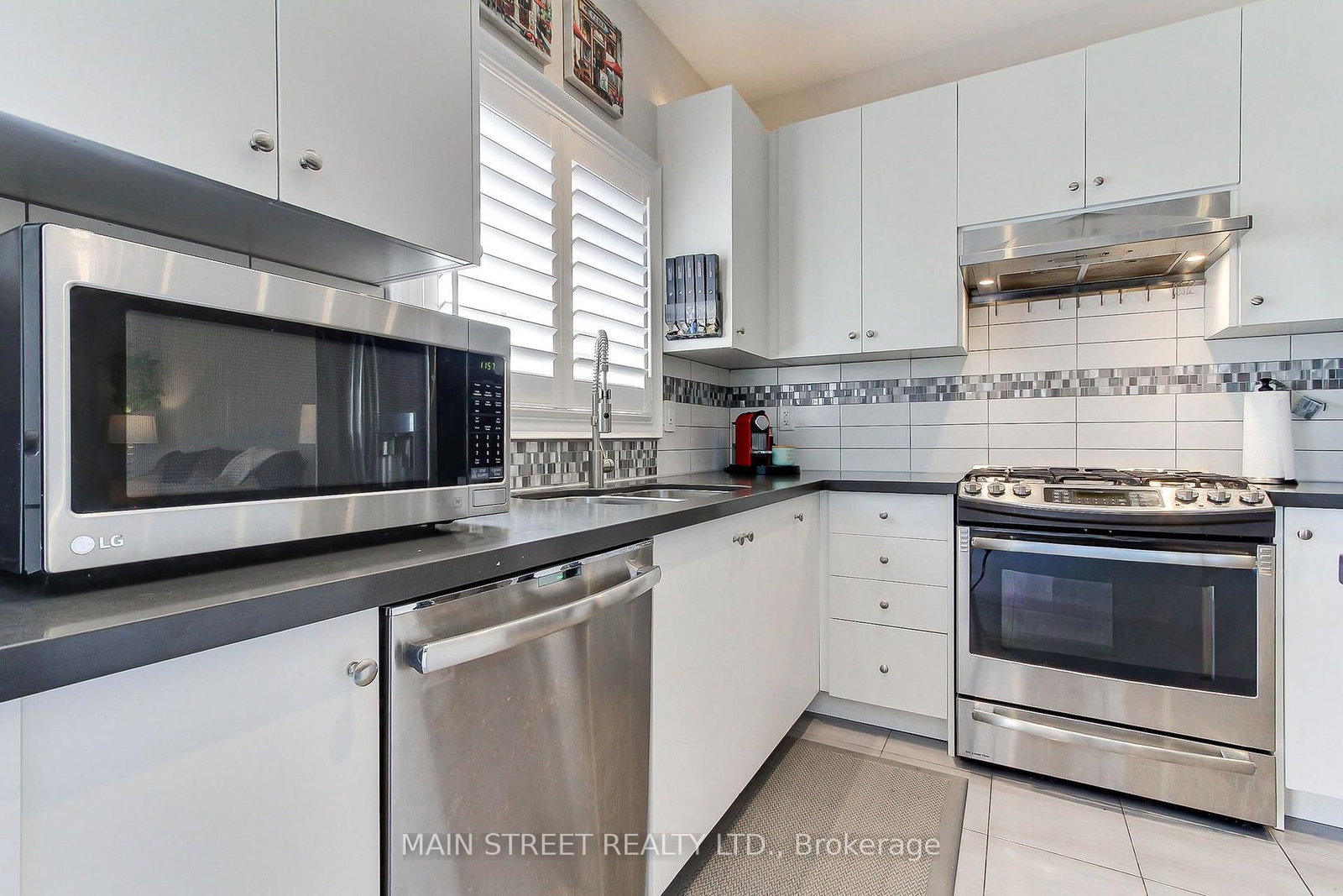 1259 Bardeau Street • Innisfil, ON photo 15