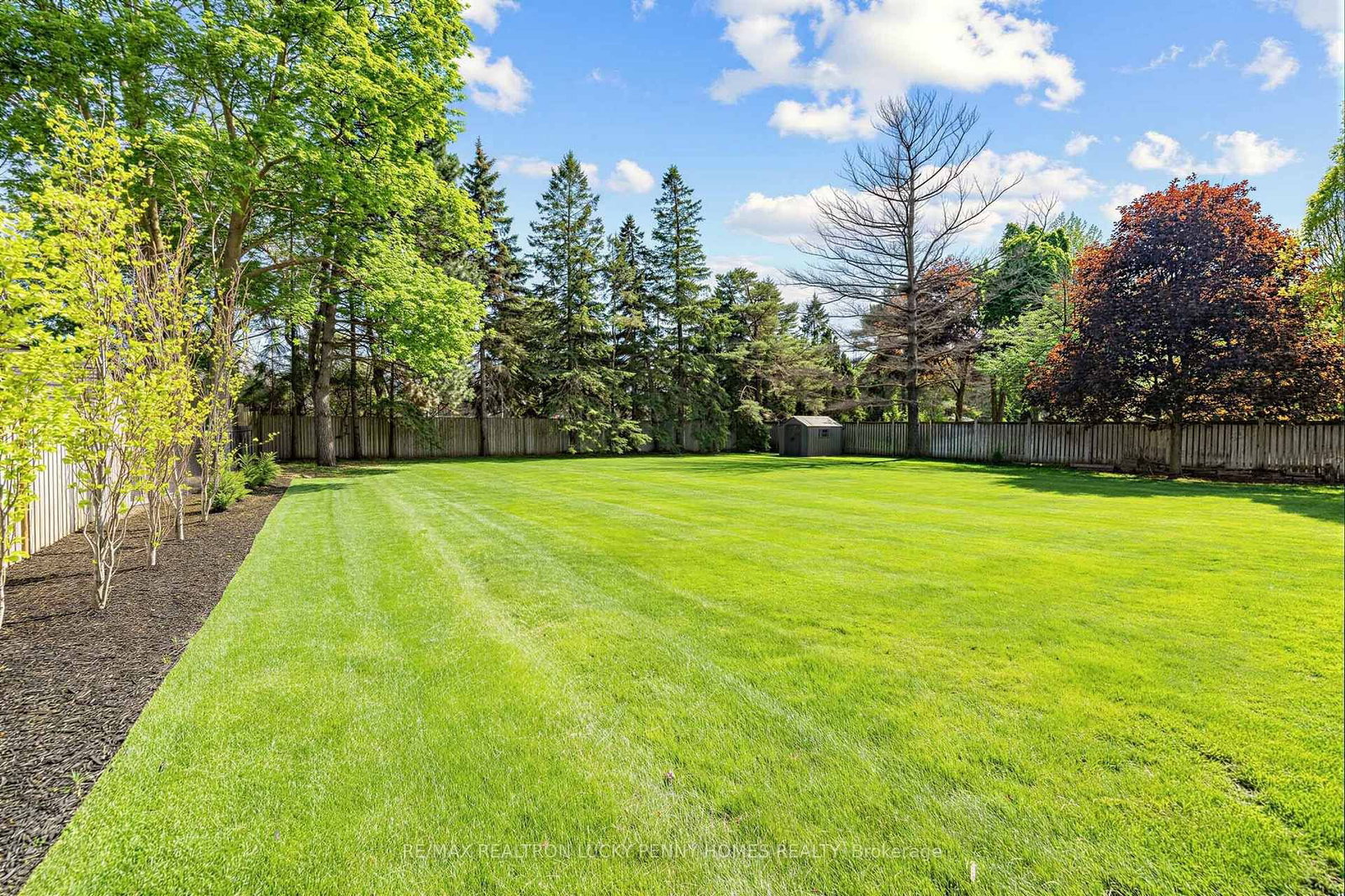63 Pomander Road • Markham, ON photo 46