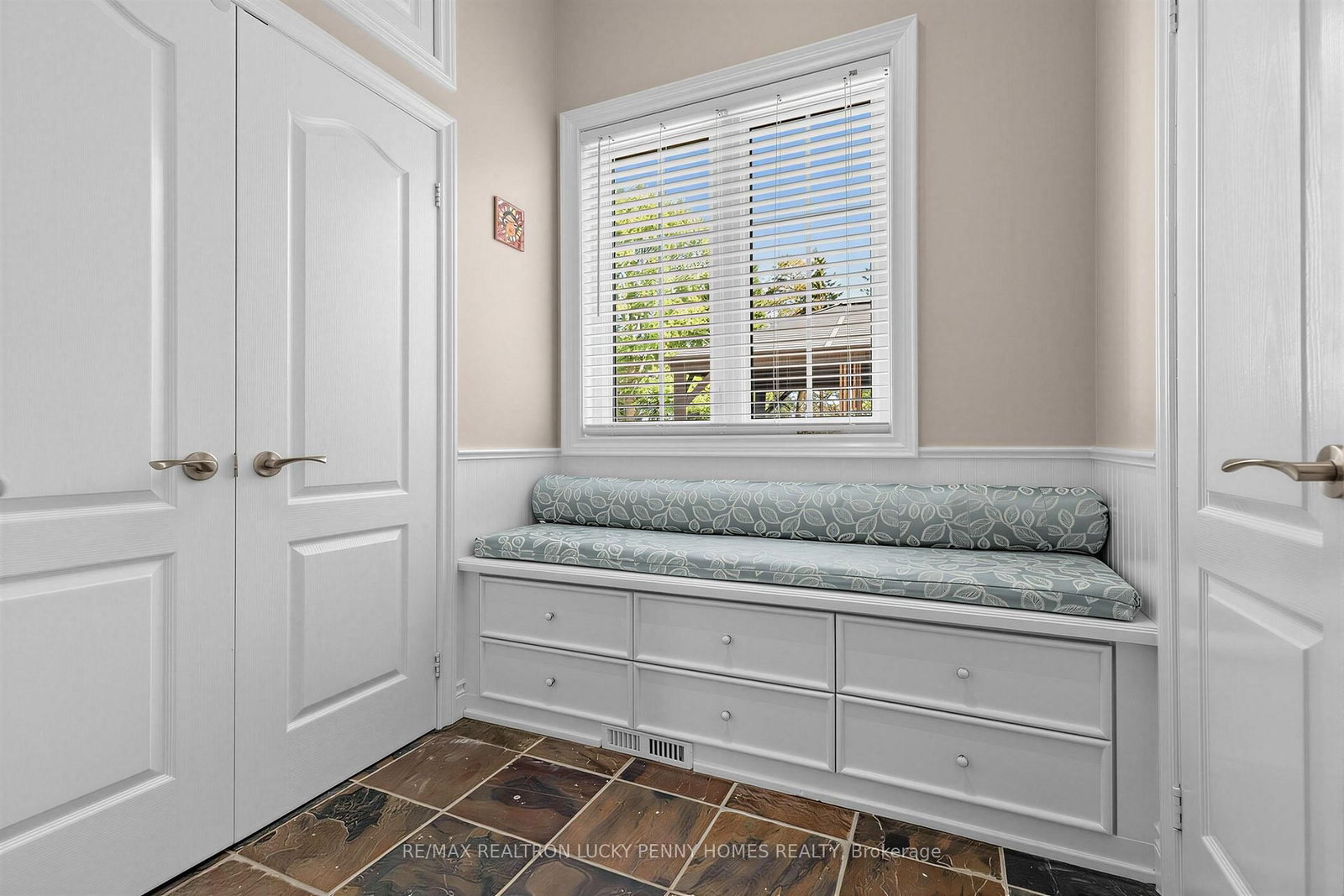 63 Pomander Road • Markham, ON photo 9