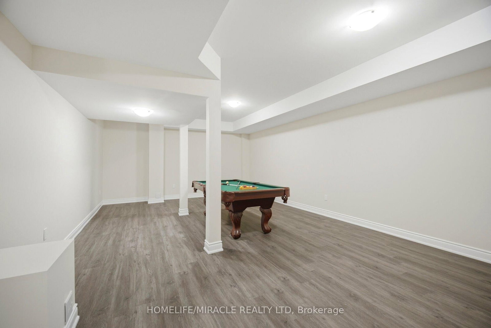 642 Barons Street • Vaughan, ON photo 39