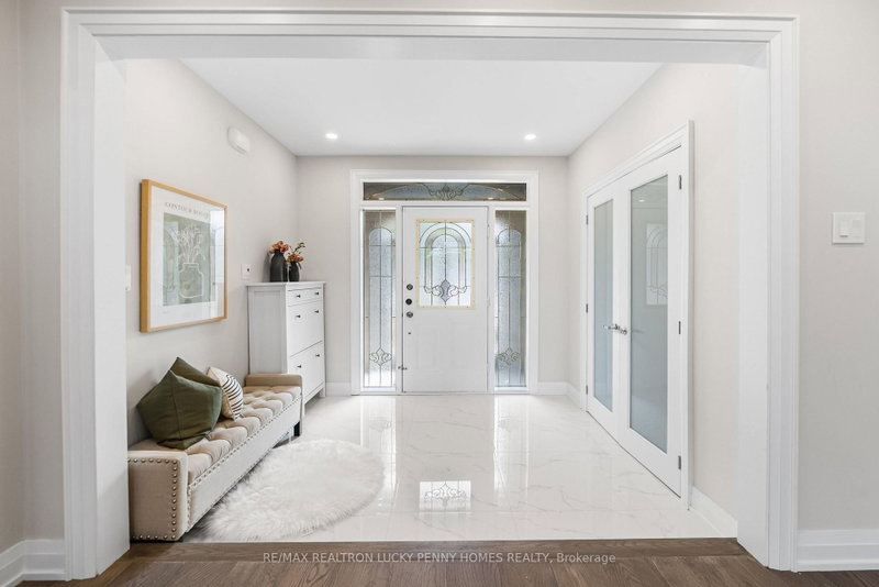6 Pilgrim Drive