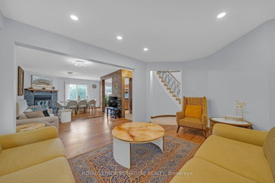 107 Roxborough Lane, Vaughan, ON, photo 3