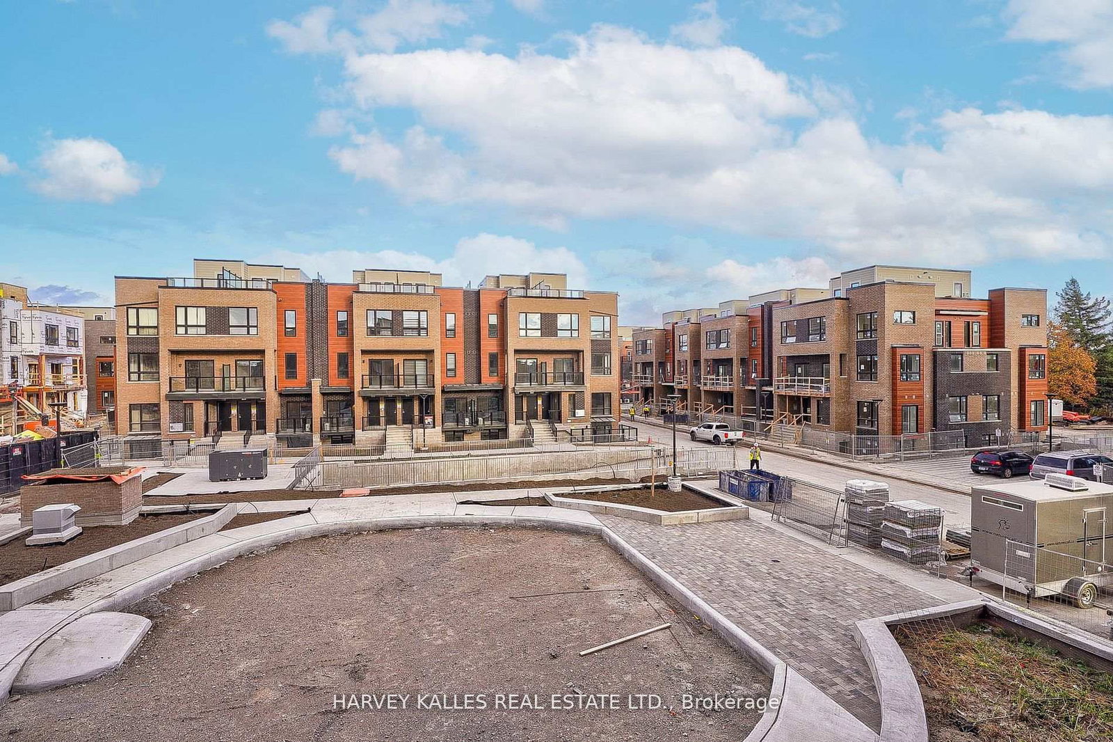 17 Lytham Green Circle • #21 • Newmarket, ON photo 20