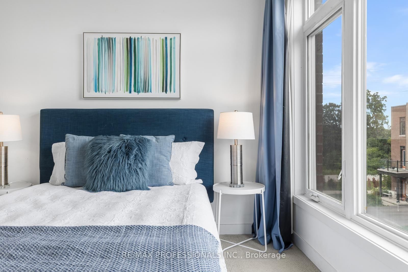1 Lochlin Street • Vaughan, ON photo 19