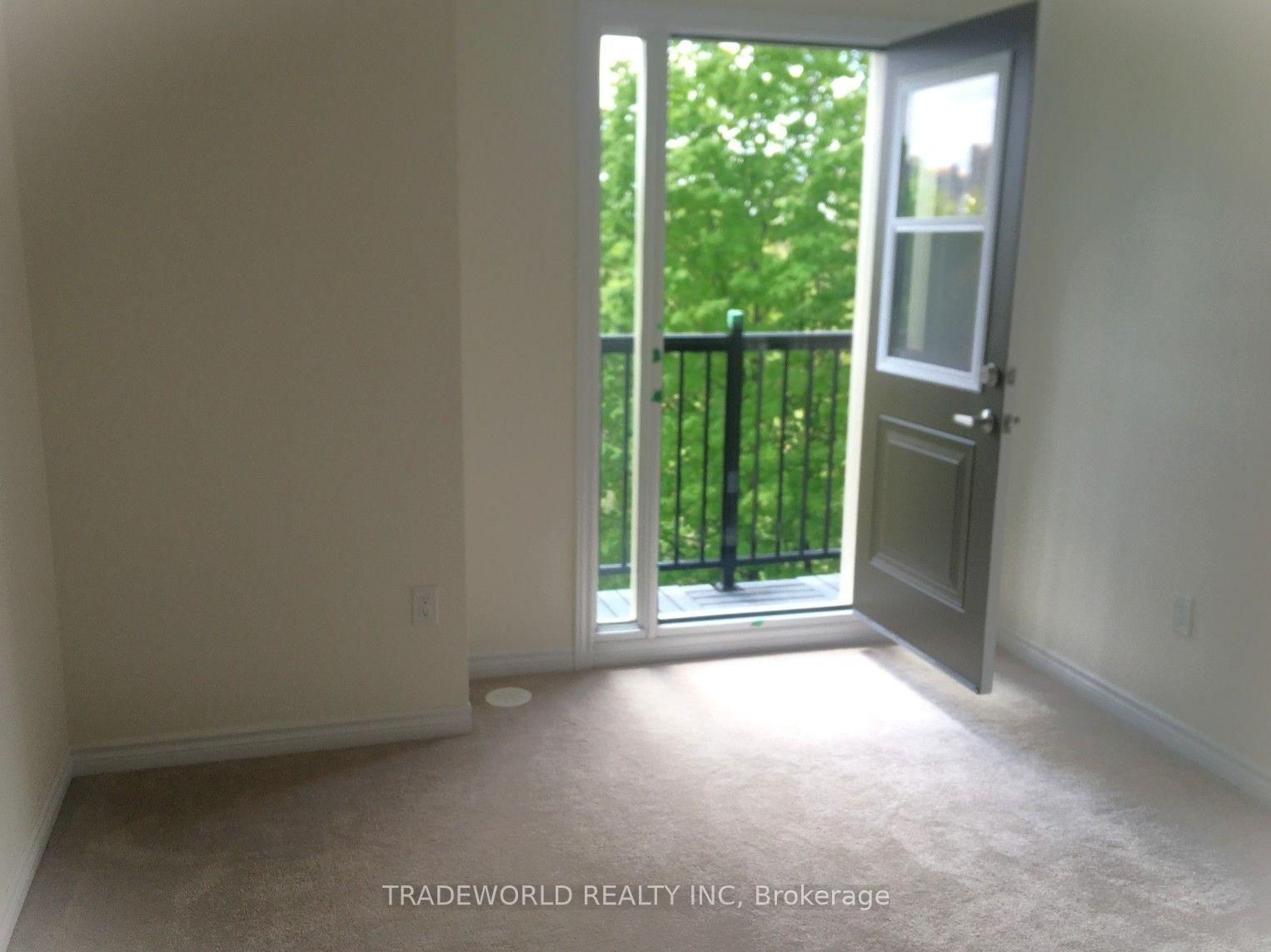 181 Parktree Drive • #40 • Vaughan, ON photo 12