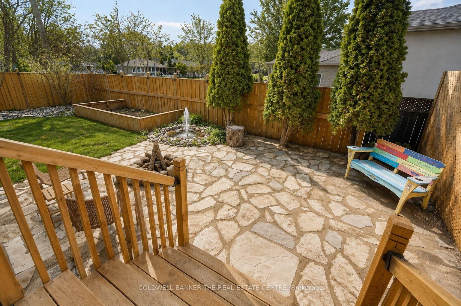 684 Lakelands Avenue • Innisfil, ON photo 48