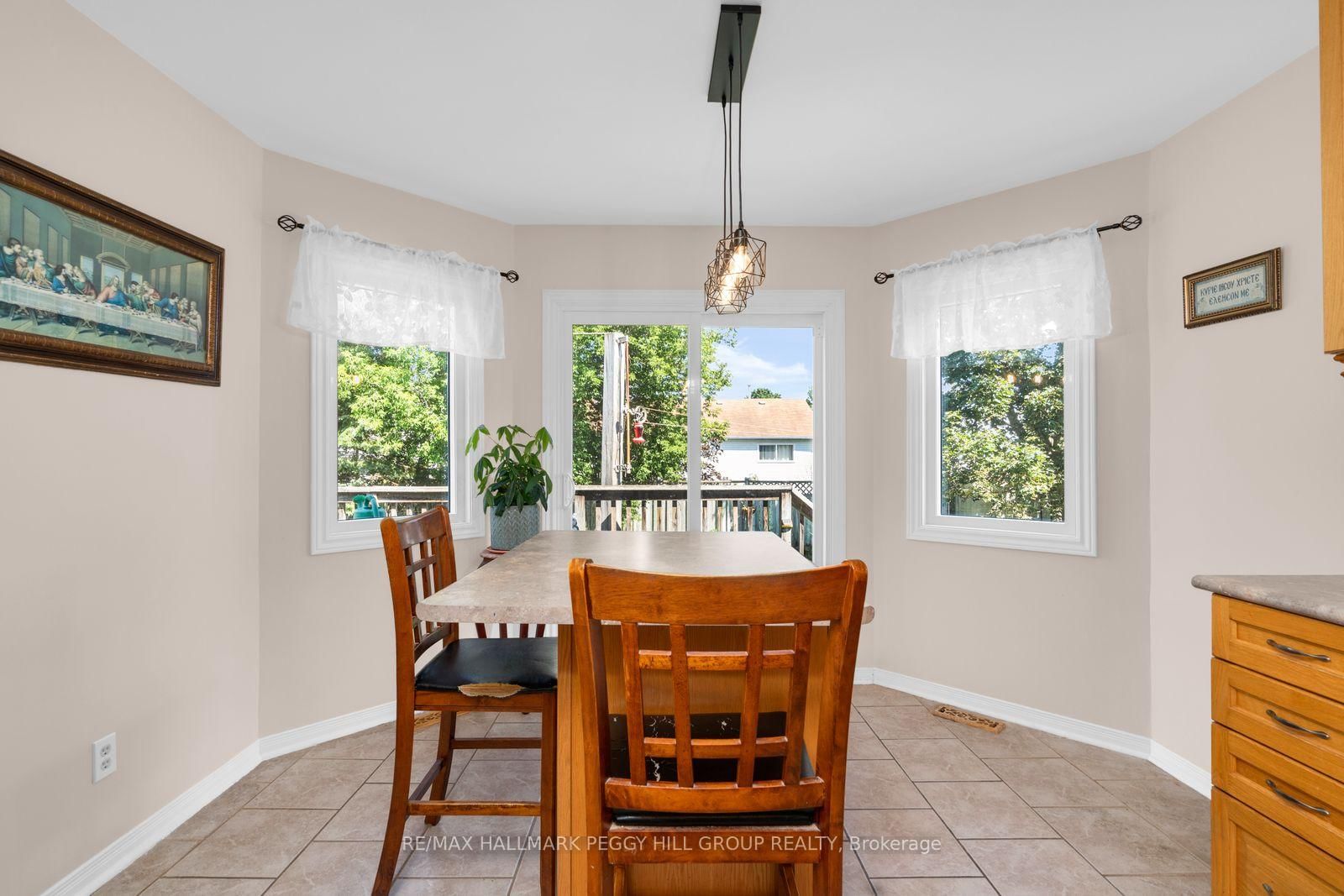 31 Edenbridge Drive • Essa, ON photo 4