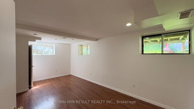 243 Cedarholme Avenue • Georgina, ON photo 9