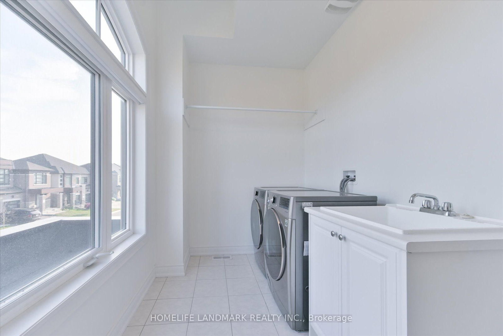 40 Boiton Street • Richmond Hill, ON photo 30