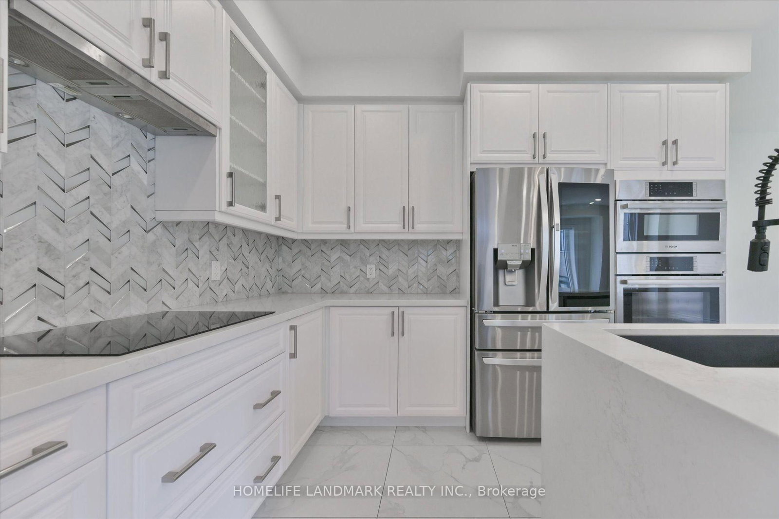 40 Boiton Street • Richmond Hill, ON photo 8