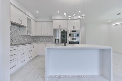 40 Boiton Street • Richmond Hill, ON photo 9
