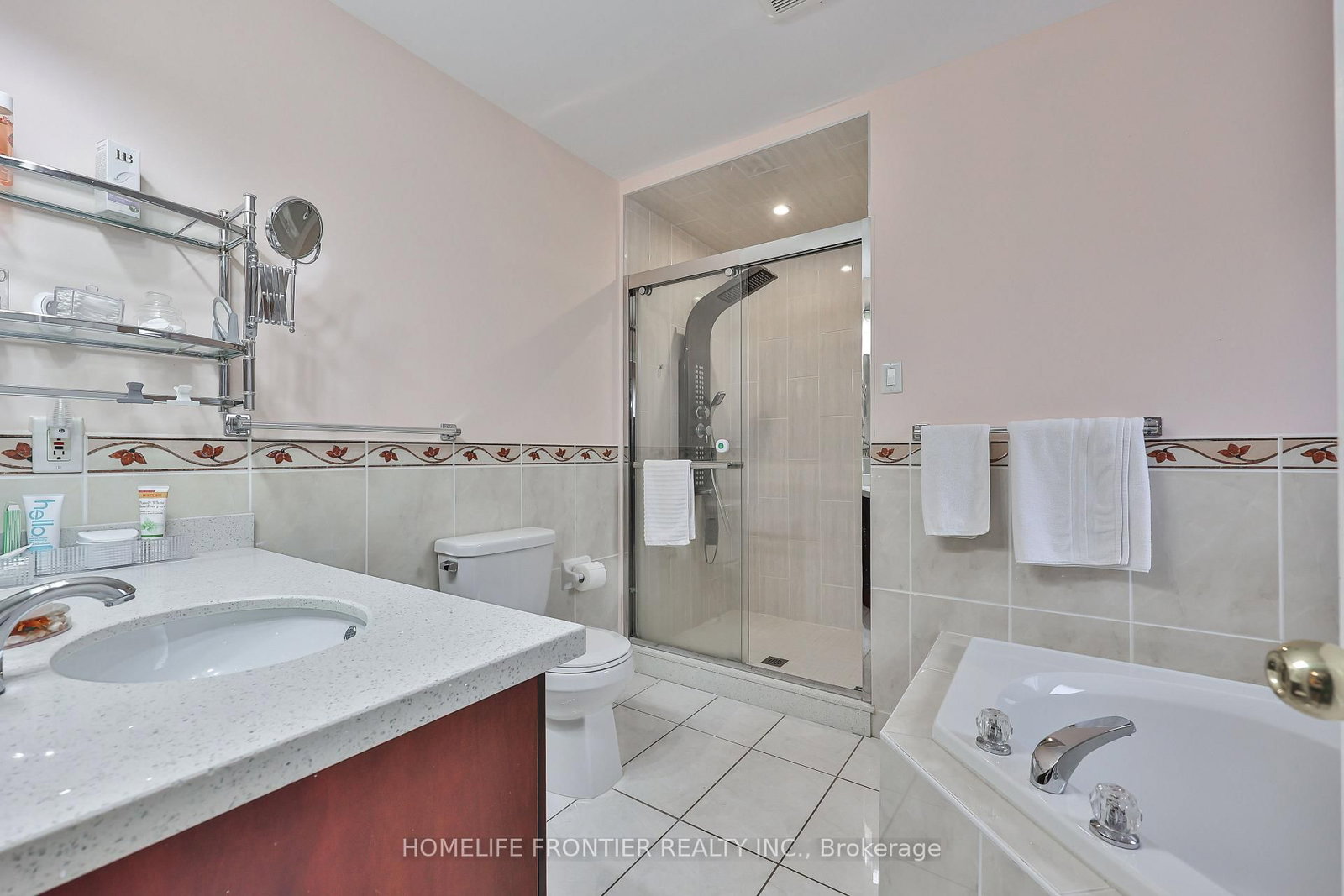 30 Saint Avenue • Bradford West Gwillimbury, ON photo 19