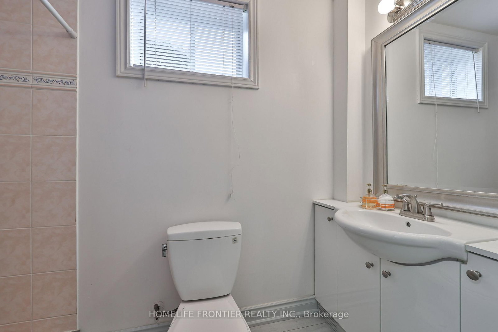30 Saint Avenue • Bradford West Gwillimbury, ON photo 33