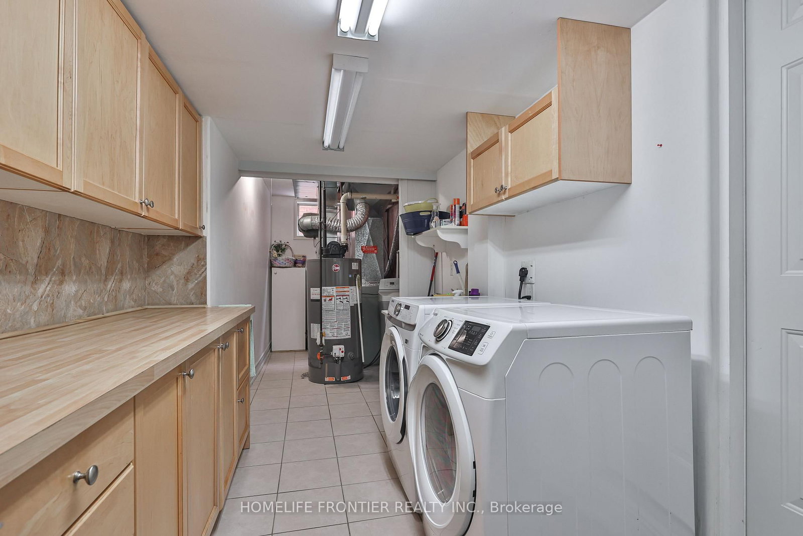 30 Saint Avenue • Bradford West Gwillimbury, ON photo 38