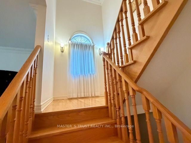83 Gemini Crescent • Richmond Hill, ON photo 14