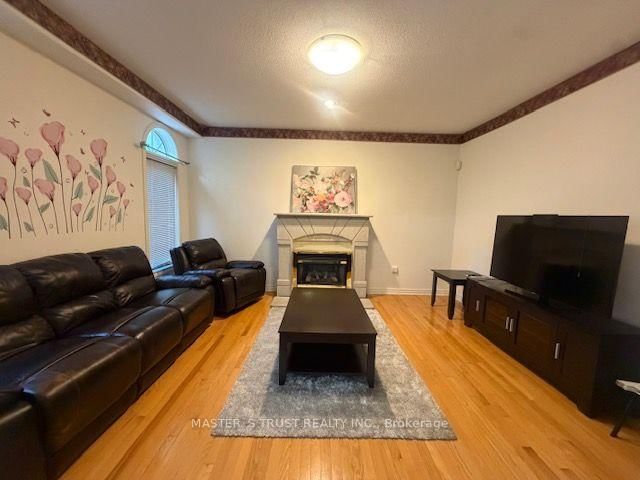 83 Gemini Crescent • Richmond Hill, ON photo 21