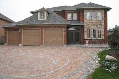 Detached House sold at 34 Townson Road, Markham, Ontario, L6C1T5 - Cachet - MLS: N1365915