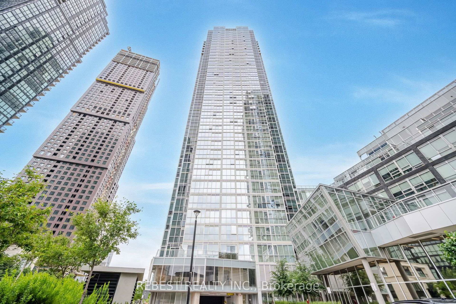 2916 Highway 7 Road • #502 • Vaughan, ON photo 1