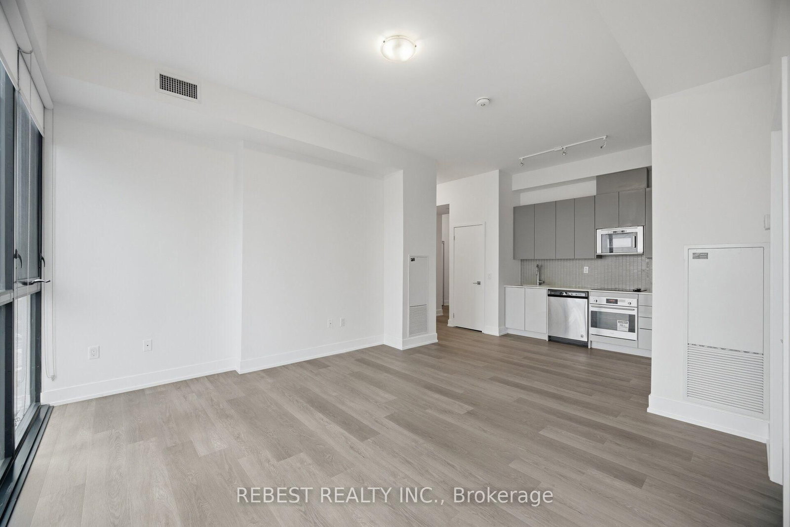 2916 Highway 7 Road • #502 • Vaughan, ON photo 11