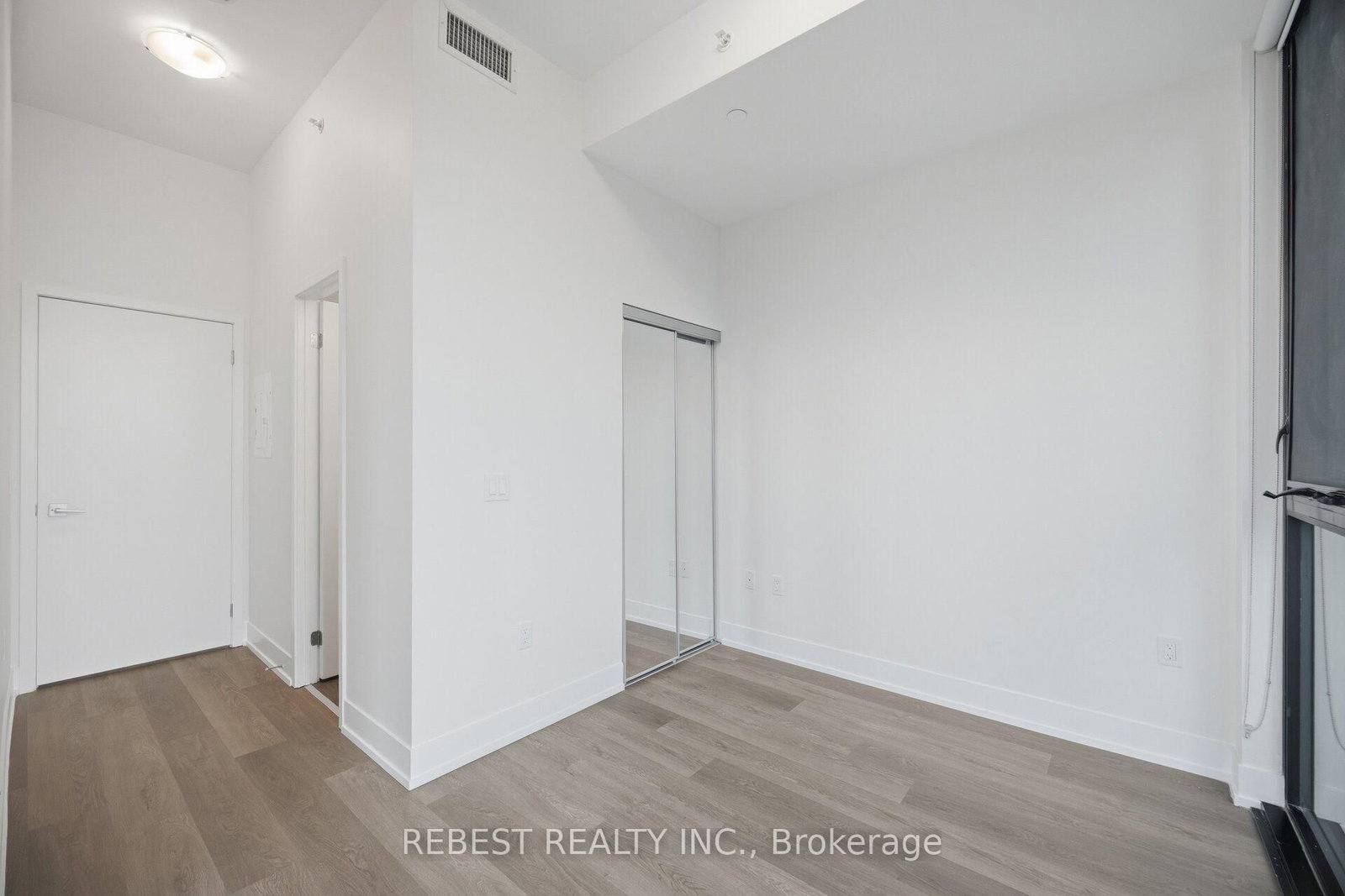 2916 Highway 7 Road • #502 • Vaughan, ON photo 16
