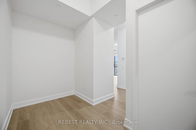 2916 Highway 7 Road • #502 • Vaughan, ON photo 6