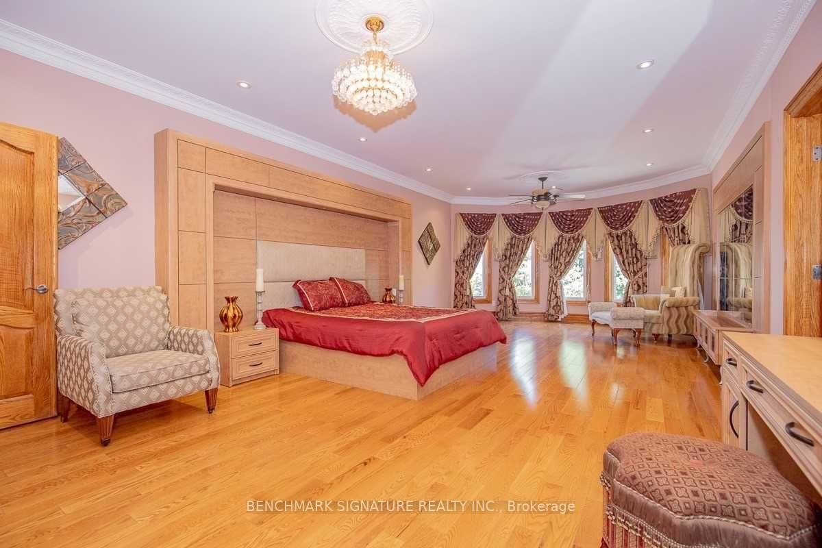 4572 14th Avenue • Markham, ON photo 28