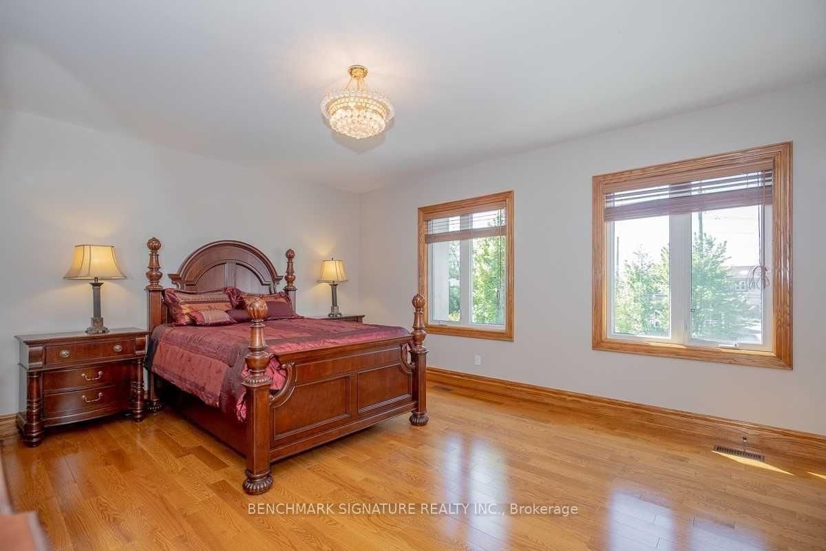 4572 14th Avenue • Markham, ON photo 38