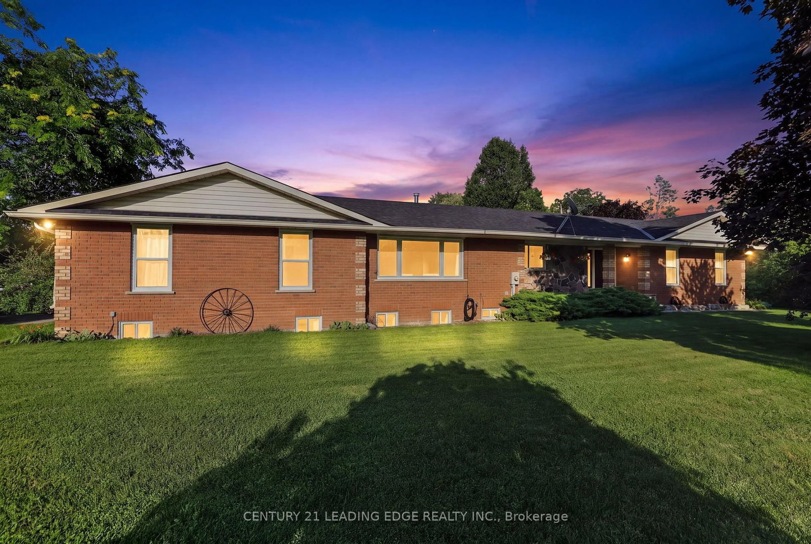 23233 Miles Road, Georgina, ON, photo 3