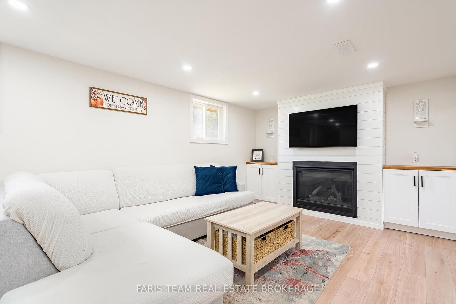 201 Parkside Crescent • Innisfil, ON photo 18