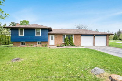 201 Parkside Crescent • Innisfil, ON photo 3