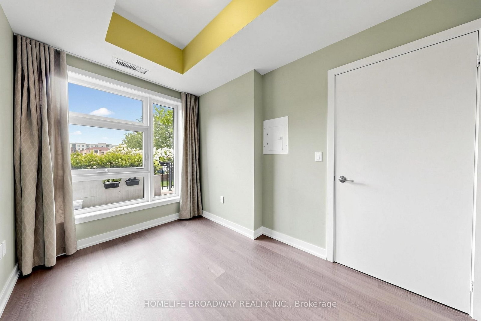 555 William Graham Drive • #105 • Aurora, ON photo 28