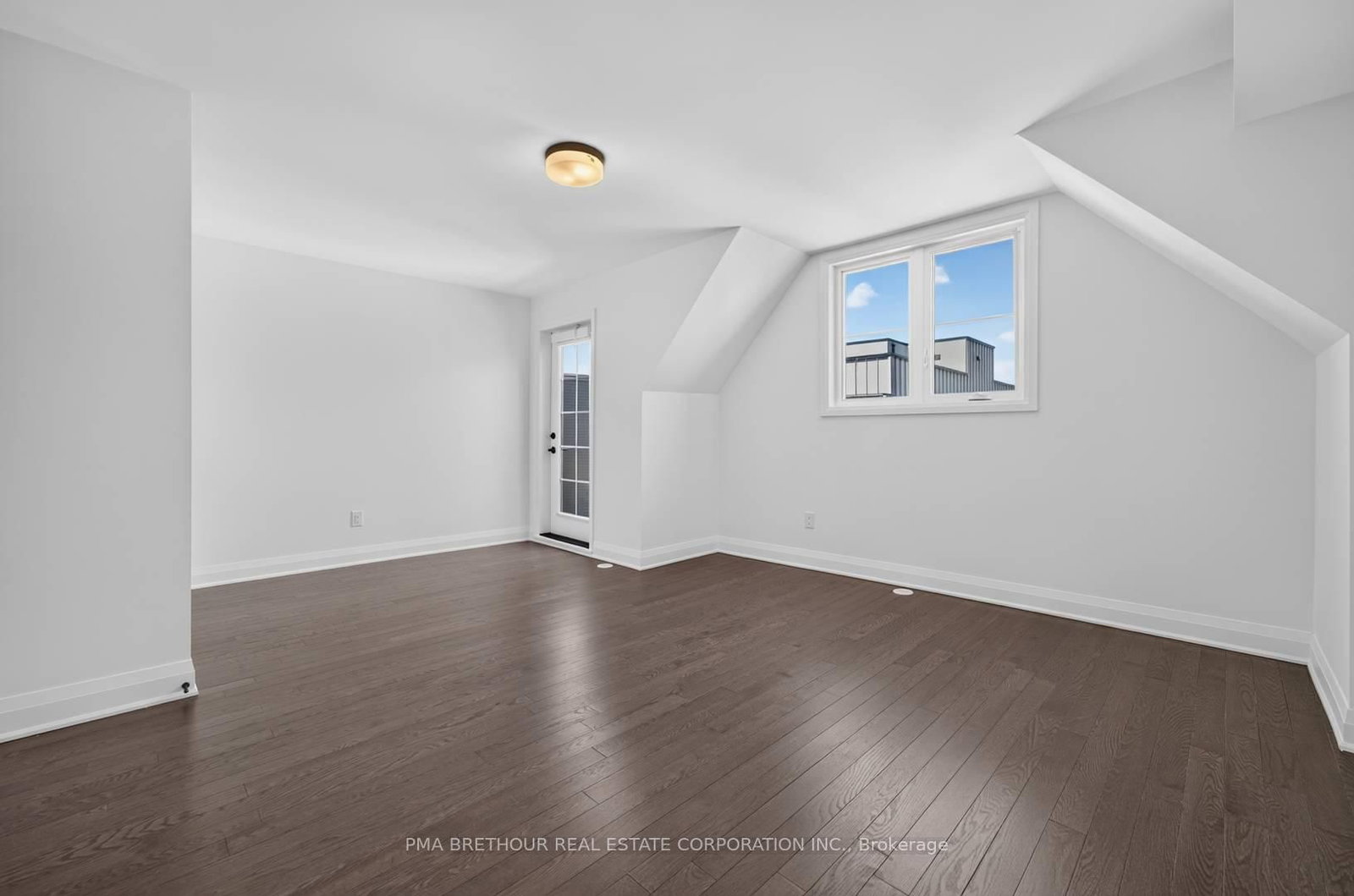 222 Atkinson Avenue • Vaughan, ON photo 15