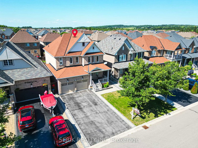 12 Gunning Crescent E