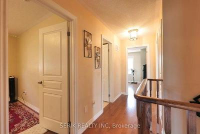 12 Gunning Crescent E • New Tecumseth, ON photo 8