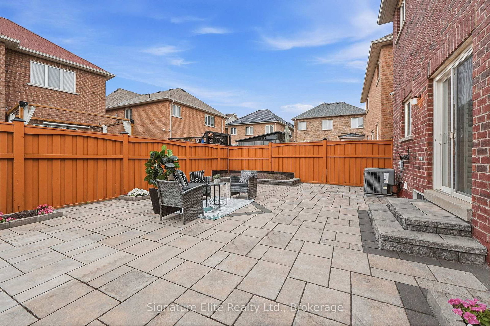 211 Lageer Drive • Whitchurch-Stouffville, ON photo 18
